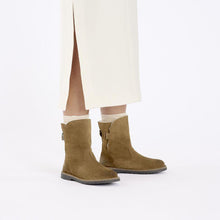 Load image into Gallery viewer, Birkenstock Uppsala Shearling