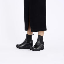 Load image into Gallery viewer, Birkenstock Ebba Slip On