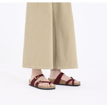 Load image into Gallery viewer, Birkenstock Mayari Soft Footbed