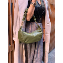 Load image into Gallery viewer, Sole Terra Handbags Tara Small Hobo
