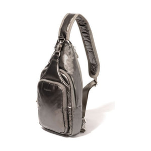 Baggallini Central Park Sling