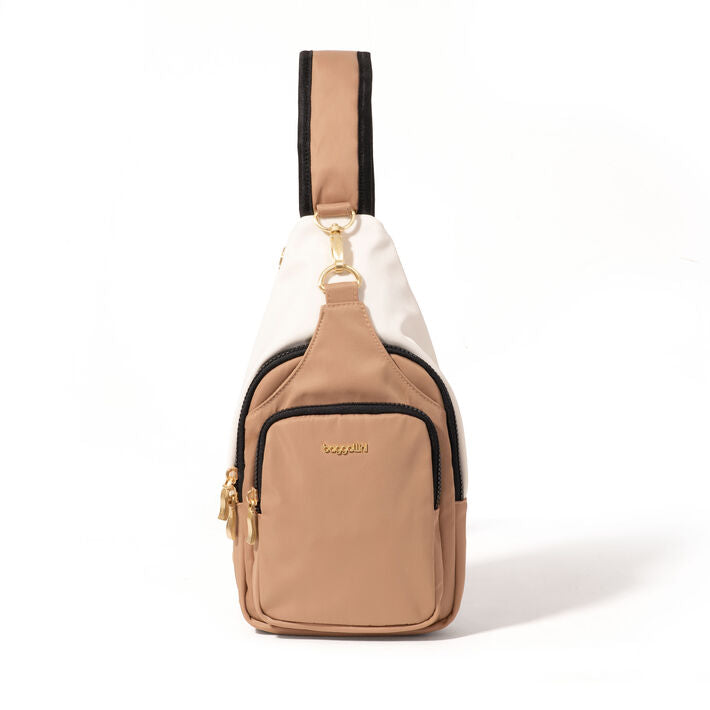 Baggallini Central Park Sling