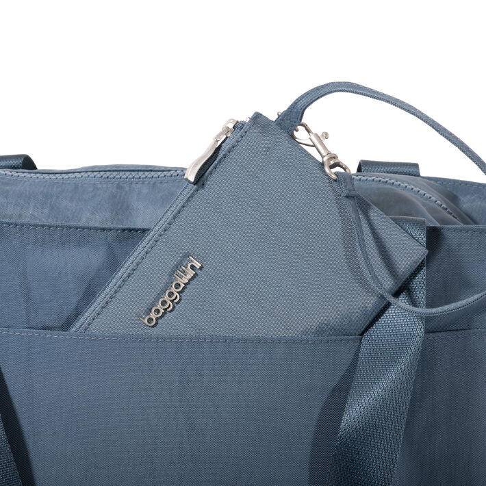 Baggallini Carryall Laptop Tote