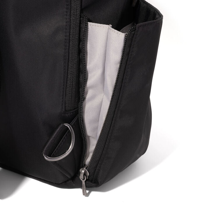 Baggallini Central Park Large Sling
