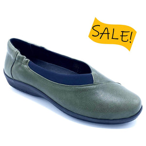 Sole Terra Camdyn Flat 2