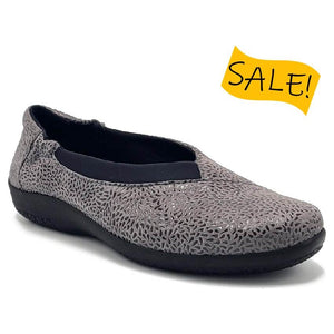 Sole Terra Camdyn Flat 2