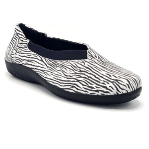 Sole Terra Camdyn Flat 2