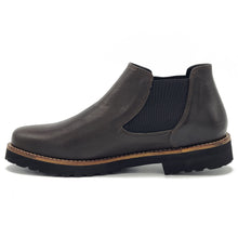 Load image into Gallery viewer, Sole Terra Canyon Chelsea Boot
