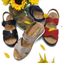 Load image into Gallery viewer, Sole Terra Dela Sandal