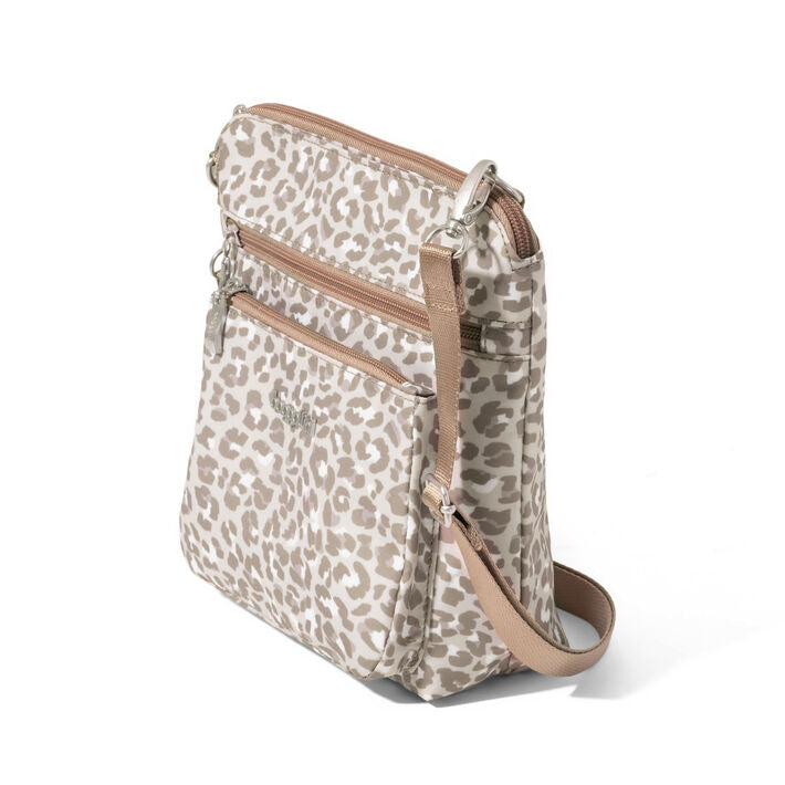 Baggallini Modern Pocket Crossbody