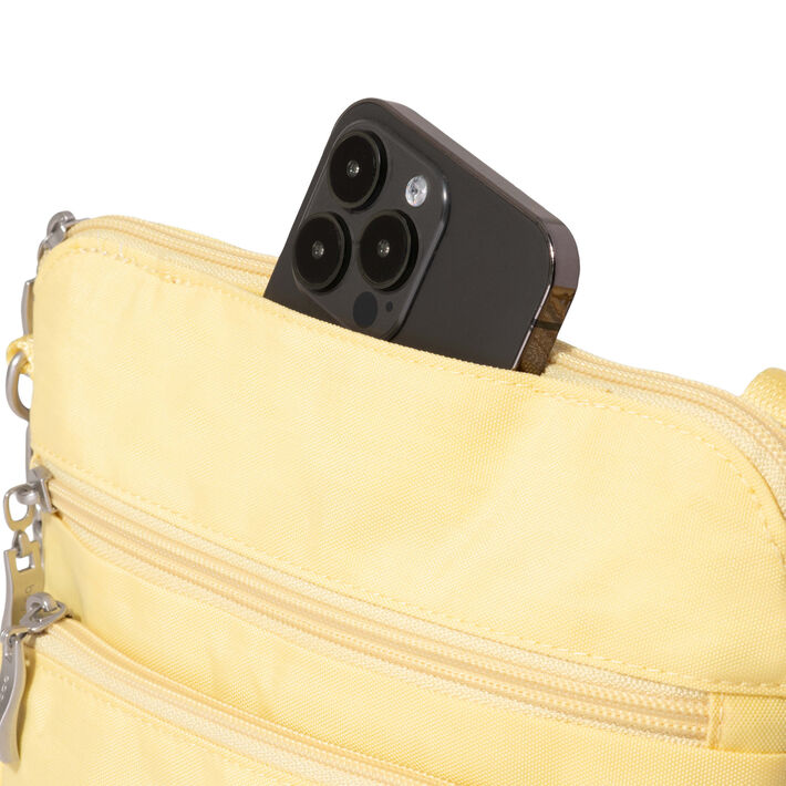 Baggallini Modern Pocket Crossbody