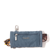 Load image into Gallery viewer, Baggallini On The Go Sunglasses Pouch