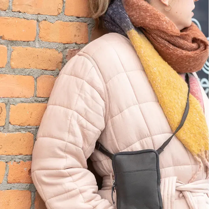 Keaan Ivy Phone Bag &amp; Wallet
