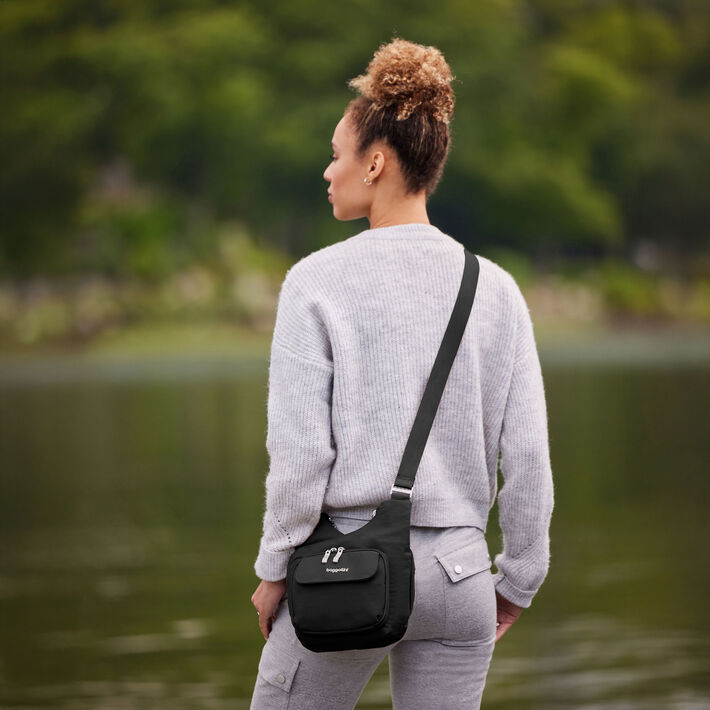 Baggallini Criss Crossbody